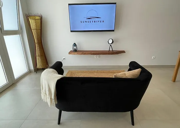 Sunsetriver * بورتيماو